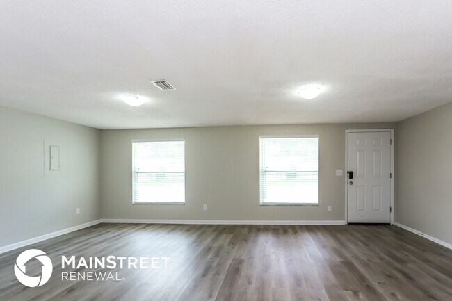 Photo - 2216 Selkirk St