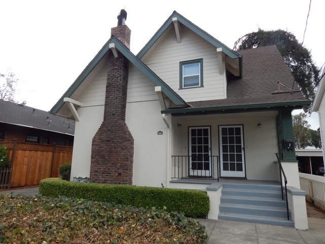 Entrada principal - 5 Lorton Ave