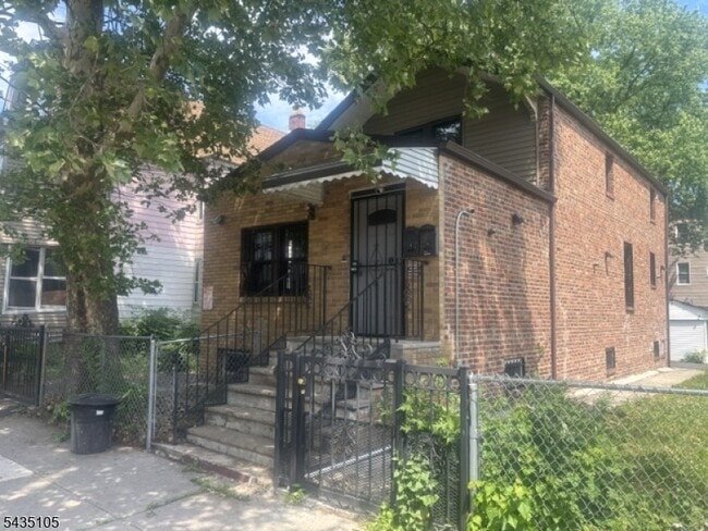 Building Photo - 50 Stuyvesant Ave.