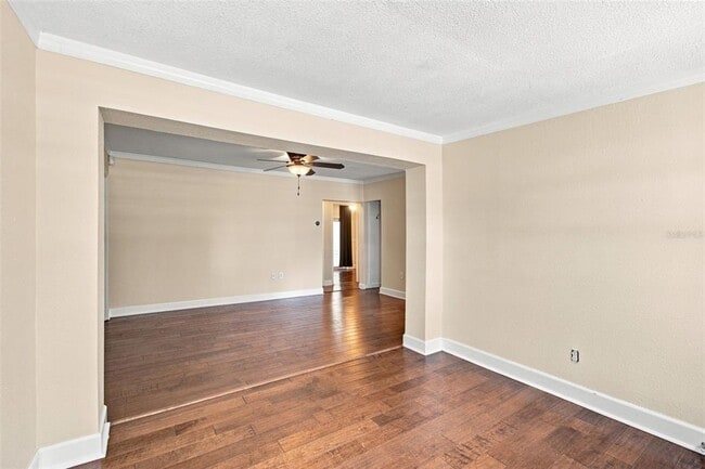 Photo - 805 W Braddock St