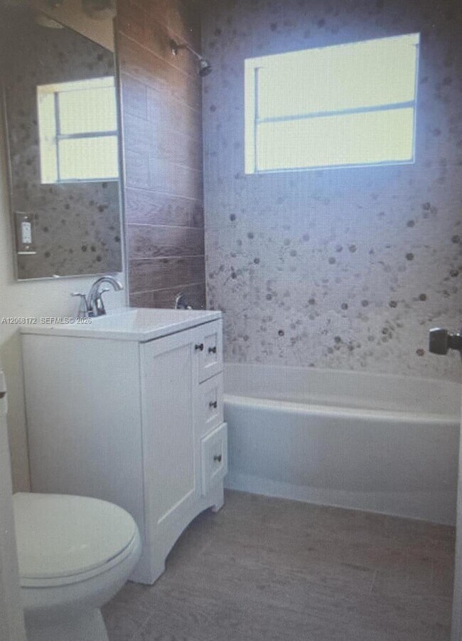 Photo - 1531 N 70th Terrace