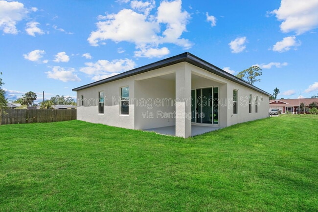 Photo - 4390 Asteria Terrace House