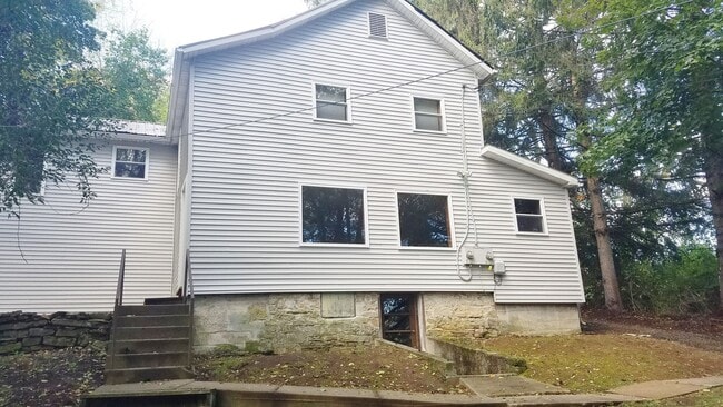 Building Photo - 329MYRTLESTR Unit 1