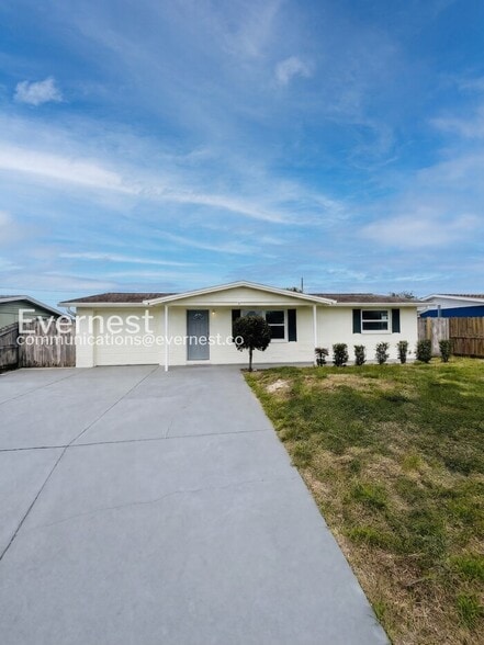 3749 Beechwood Dr