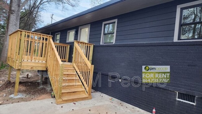 Photo - 108 St Lo Cir