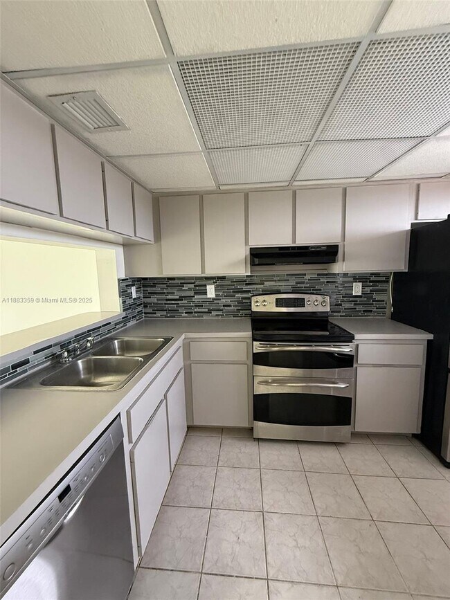 Photo - 10145 NW 9th St Cir Unit 7-502