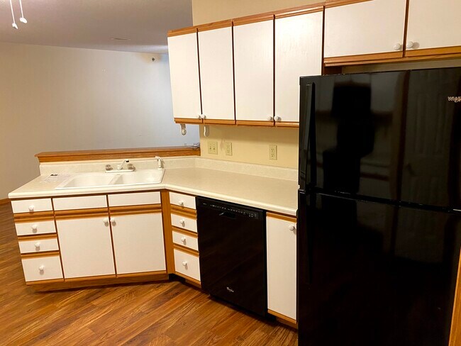 Photo - 3804 Creek Hill Dr Unit 3