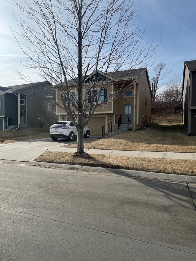 Photo - 1/2 month off moving special if move in prior to 03/15/2026 - Beautiful 3 bed 2 bath house w 2 ca...