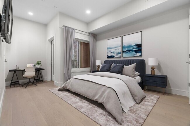 Photo - 65 Meridian St Unit 2