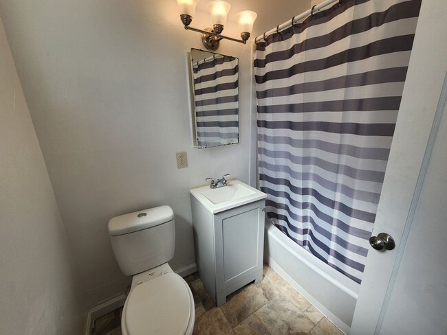 Photo - 5630 53rd St Unidad #3