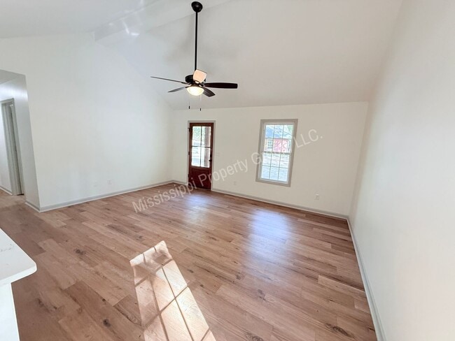Photo - 3BR/3BA For Rent Short Term Unit 7 CR 1069