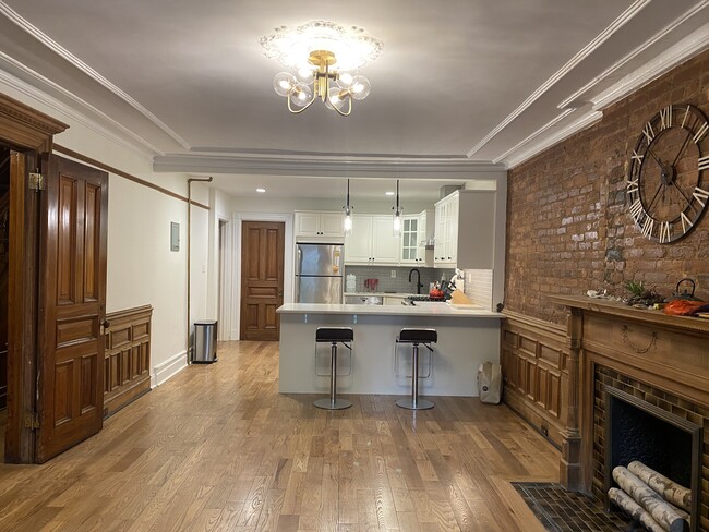 Photo - 308 Lewis Ave Unit Apt1