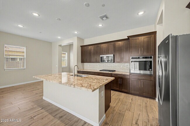 Photo - 1899 N 140th Dr