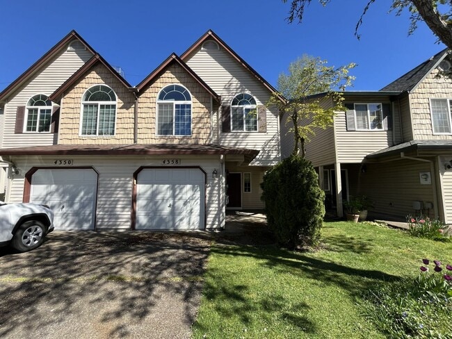 Photo - Spacious 3 Bedroom Home with Open Layout, Vaulted Bedrooms & Trail Access