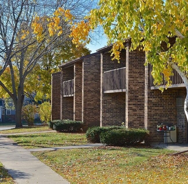 Heather Downs Apartments