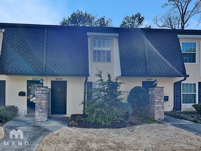 Building Photo - 6608 Park Ave