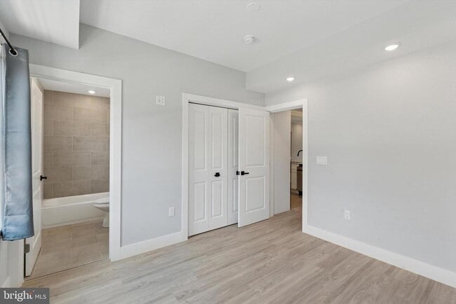 Photo - 2401 N 2nd St Unit E1