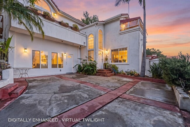 Photo - 612 Alta Vista Dr