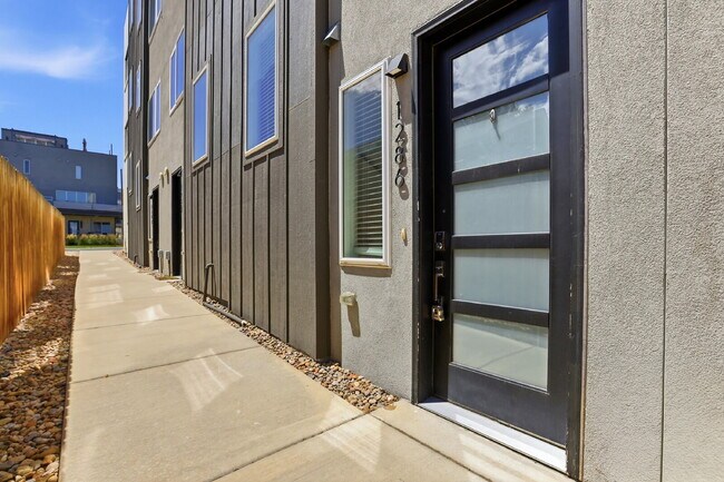 Photo - $2,745.95, 2-bed, 2.5 bath, located in Denver with a Rooftop Patio