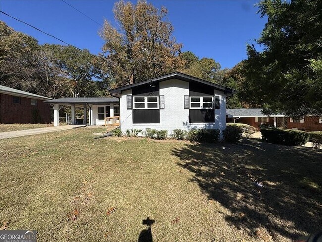 Building Photo - 3489 Creighton Rd SW