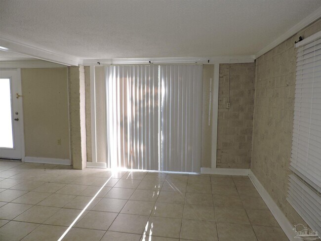 Photo - 1414 E Jordan St