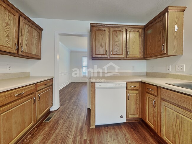 Photo - 2907 Porch Swing Rd