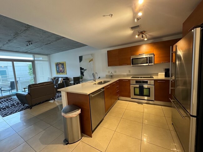 Photo - 3250 NE 1st Ave Unit 612