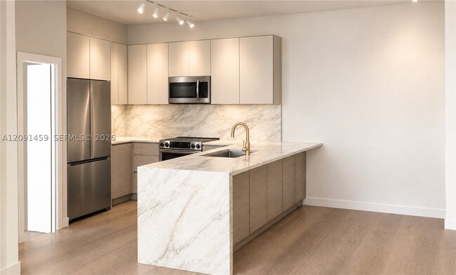 6861 SW 44th St Unit 309