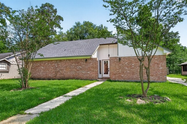 Photo - 1834 Shadow Rock Dr