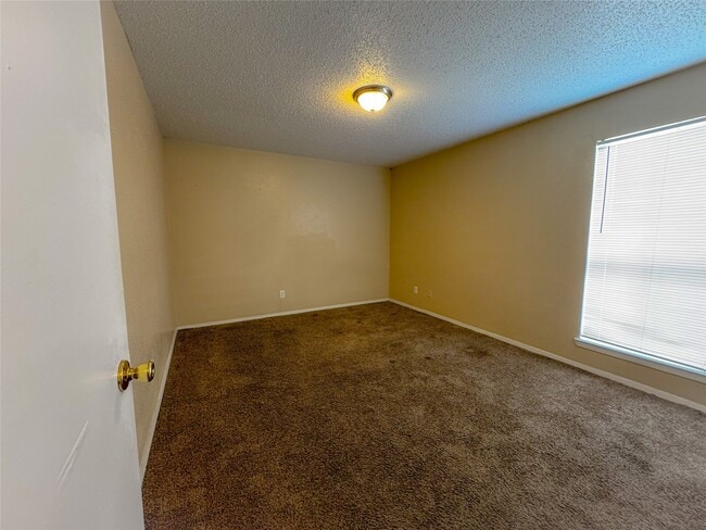 Building Photo - 12615 Brookglade Cir