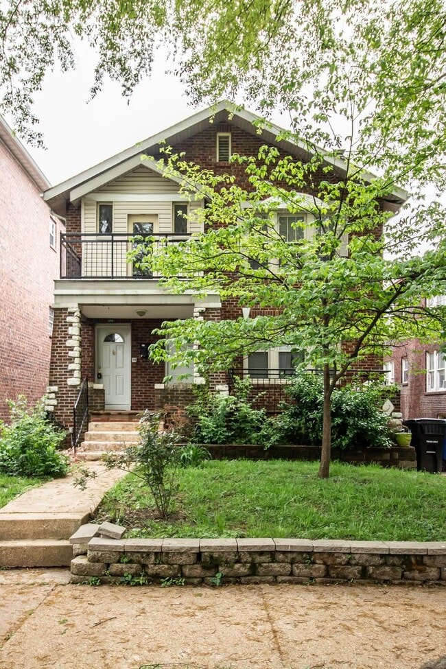 Building Photo - 846 Pennsylvania Ave Unit A-2nd floor