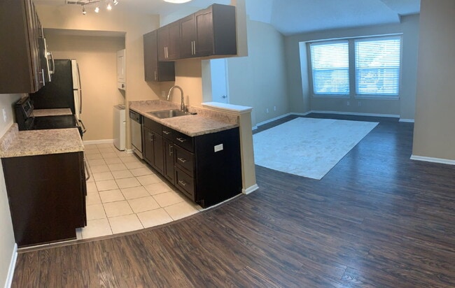 Photo - 2 Bedroom with Garage for Rent Unit D