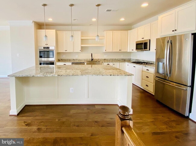 Photo - Stylish Townhome Living in Desirable Ashburn Community
