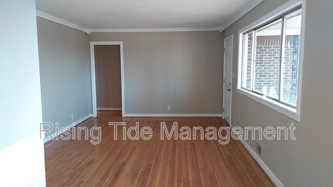 Photo - 8937 Glendale Dr