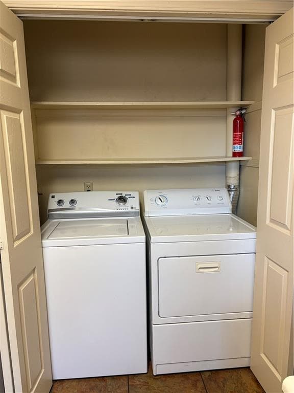 Photo - 460 N Garrett St