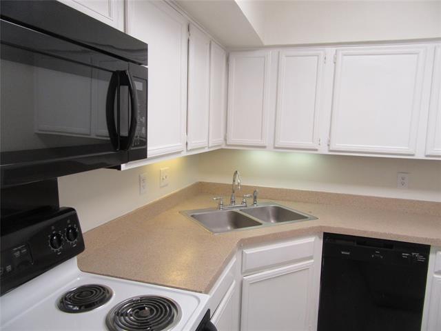 Photo - 15151 Berry Trail Unidad 908