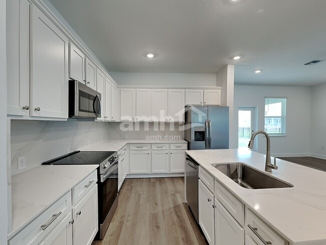 Photo - 2907 19th Ave W