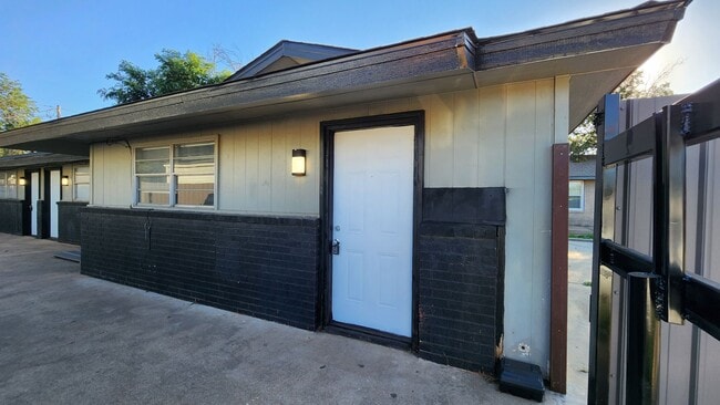 Photo - 2207 15th St Unit A