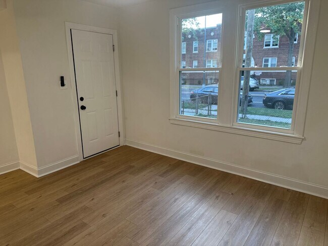 Photo - 1913 Minnesota Ave SE Unidad 1