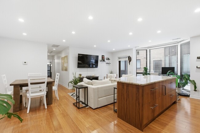 Photo - 222 S Racine Ave Unit 402