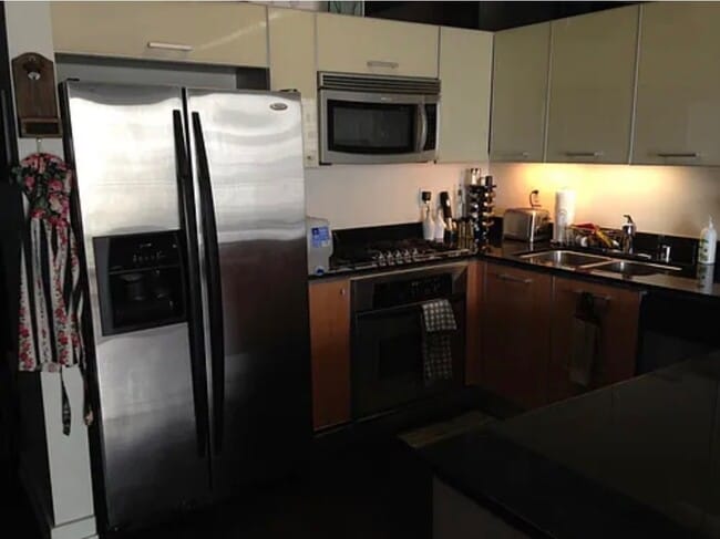 Photo - 645 W 9th St Unit 322