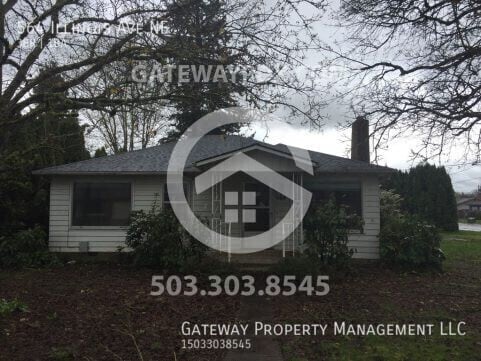 Photo - 564 Illinois Ave NE