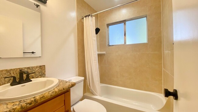 Photo - Pet Friendly 2BR 1BA with Modern Updated K... Apartment Unit 2