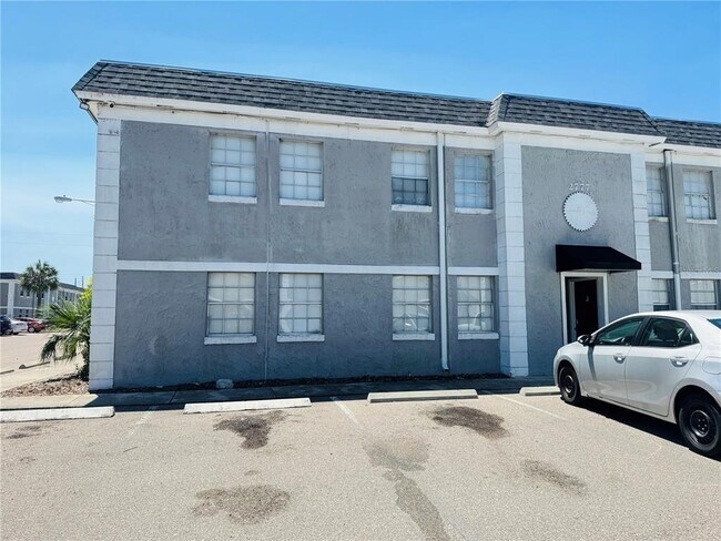 2777 L B McLeod Rd Unit 2777A