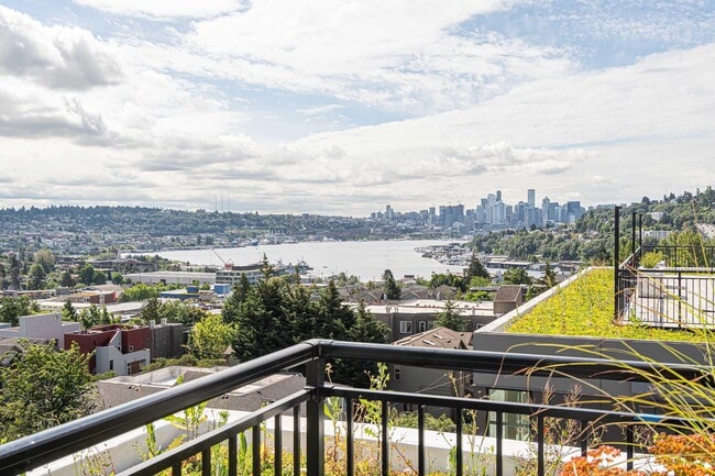 Photo - Eclipse Fremont Apartments