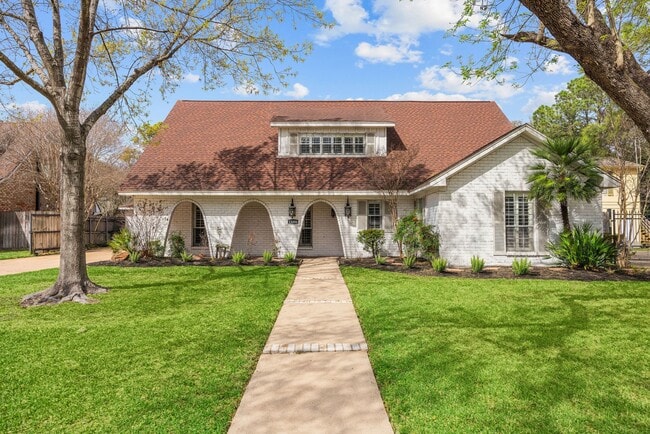 Building Photo - 11006 Wickersham Ln