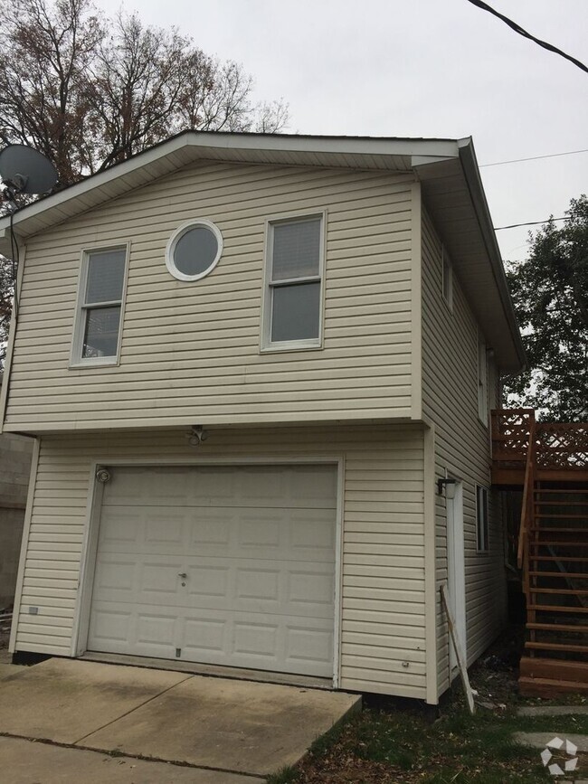 Building Photo - 3 Bedroom 3 Bath Single Family Home in Bal...