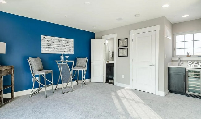 Photo - 604 S Dean St