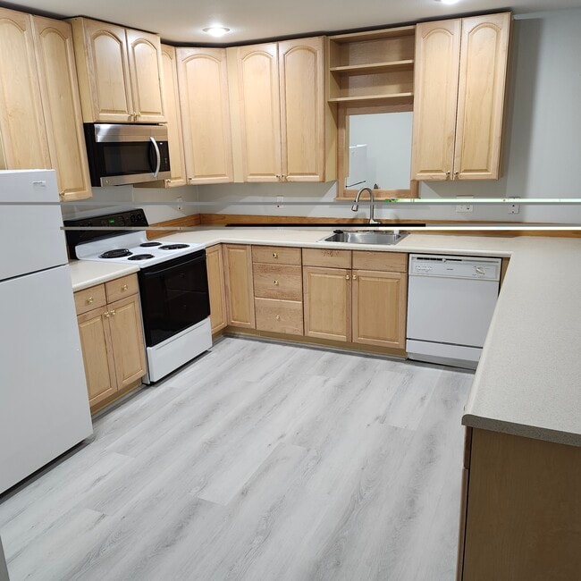 Building Photo - 9200 SE 53rd Pl Unit A