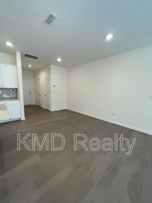 Photo - 260 Abington St